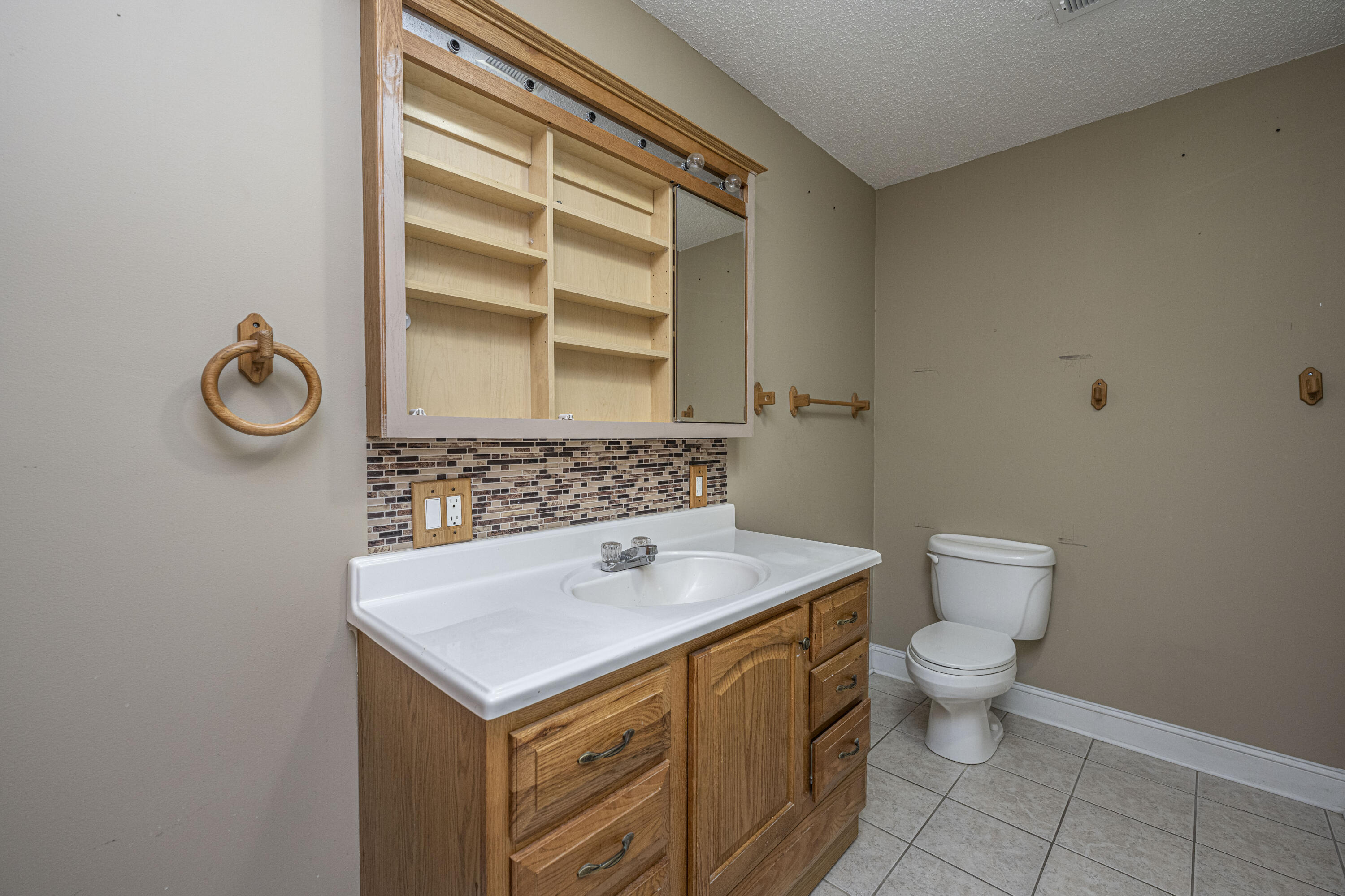 5917 Arbor Road Hanahan, SC 29410 - Photo 31 of 41 DSC_5055