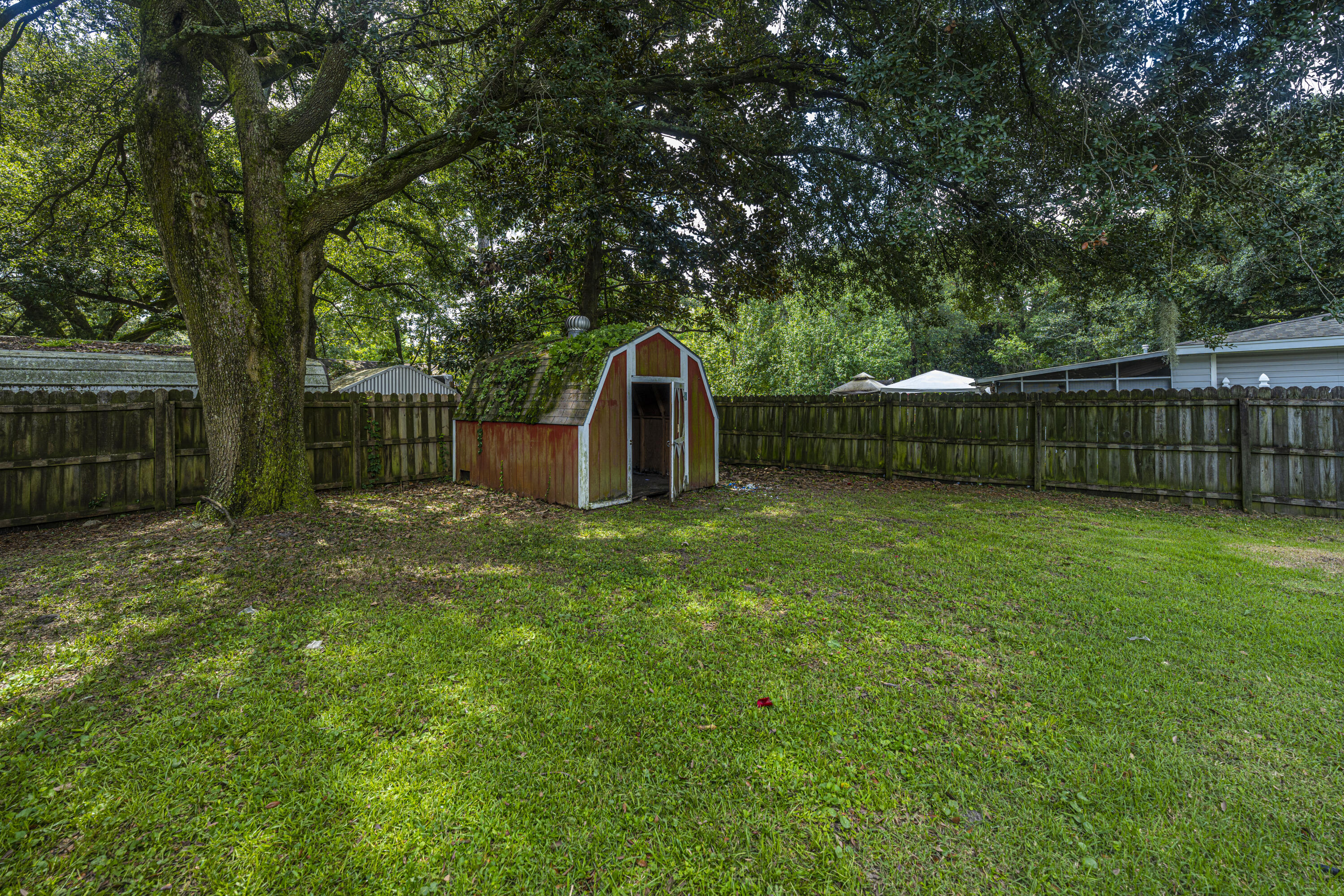 5917 Arbor Road Hanahan, SC 29410 - Photo 34 of 41 DSC_5058