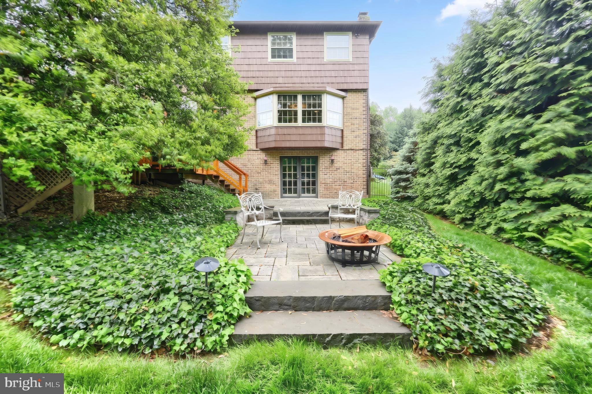 3220 Round Hill Road York, PA 17402 - Photo 11 of 49 Gallery Image 11