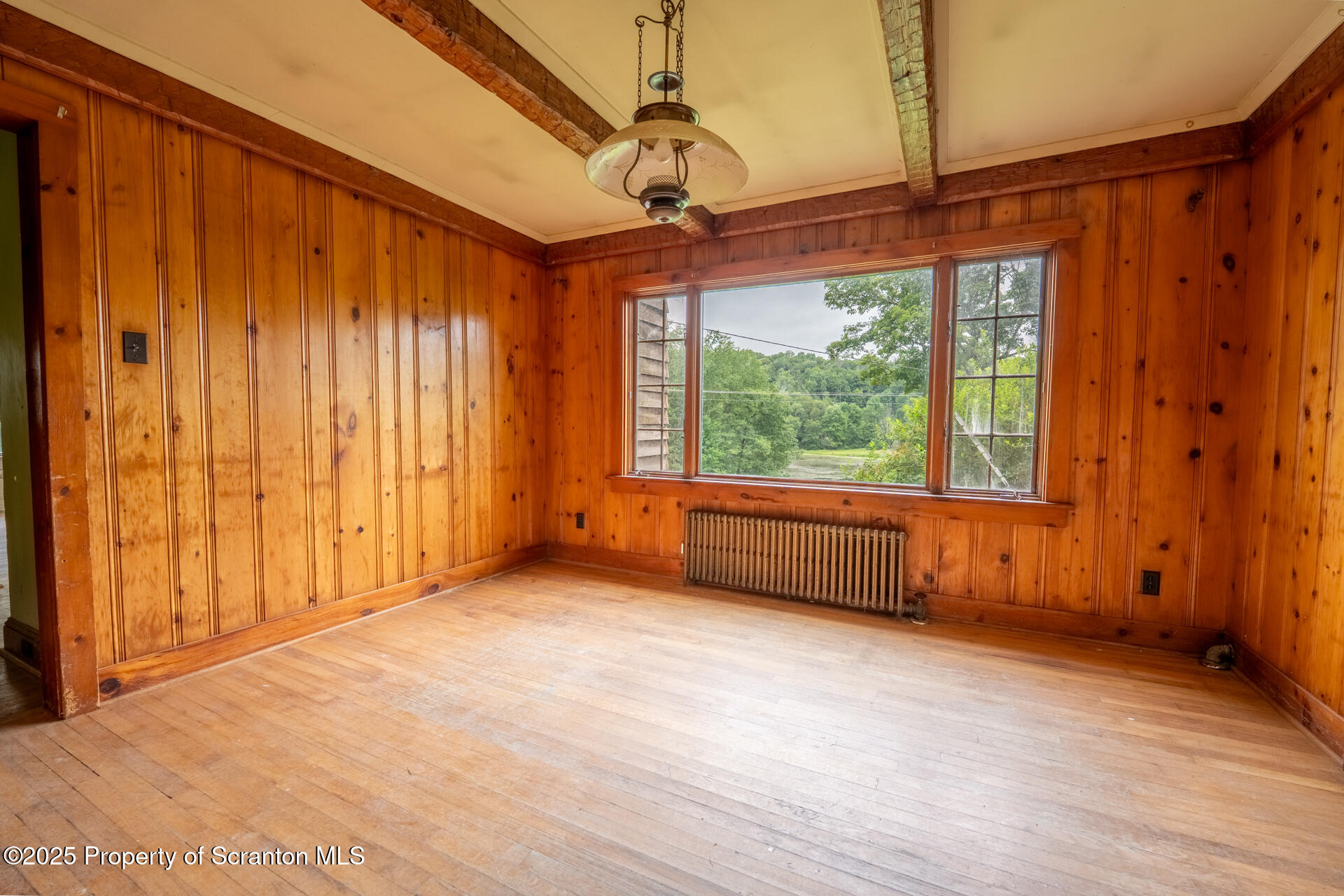 1942 Hess Road Montrose, PA 18801 - Photo 23 of 43 1952HessRdLR (23 of 43)