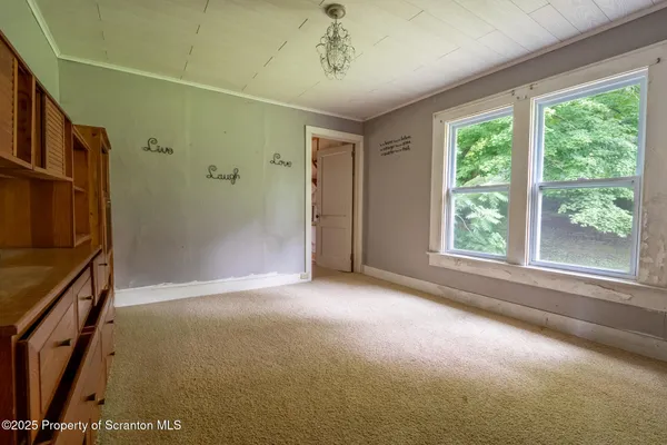 $289,900 | 1942 Hess Road, Montrose, PA 18801