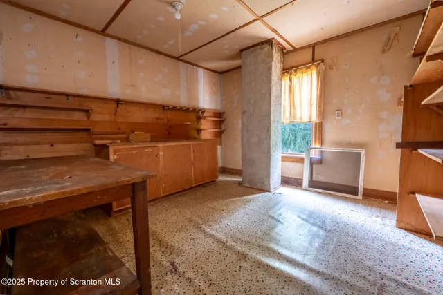 a view of a storage & utility room