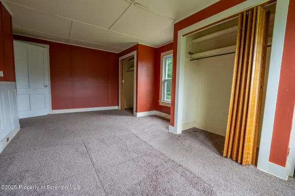$289,900 | 1942 Hess Road, Montrose, PA 18801