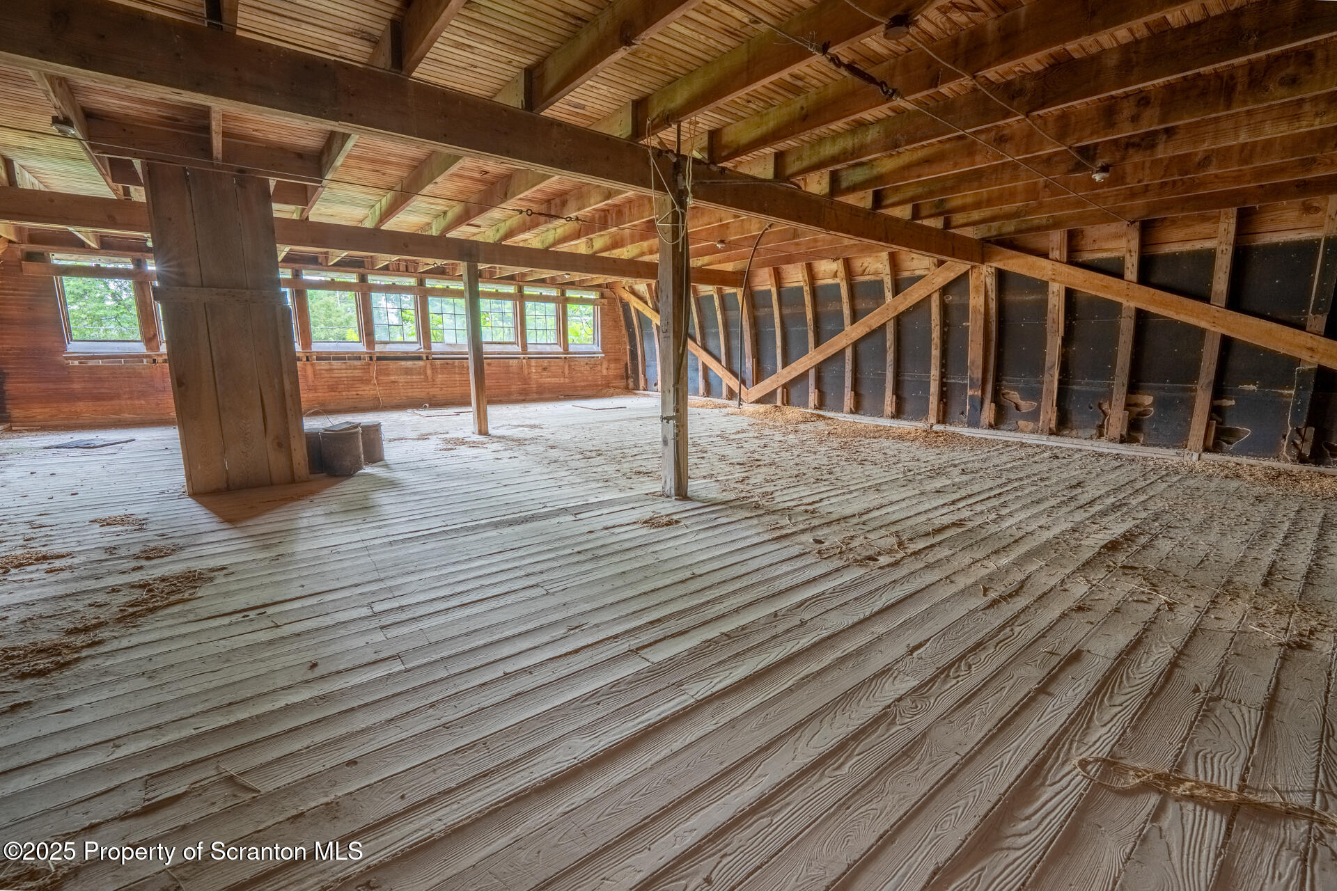 1942 Hess Road Montrose, PA 18801 - Photo 40 of 43 1952HessRdLR (40 of 43)