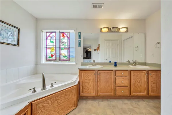 $512,000 | 1064 Savanna Hills Drive, Moneta, VA 24121