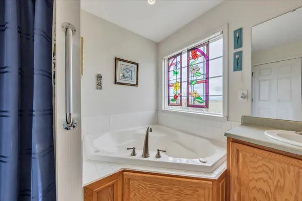 $512,000 | 1064 Savanna Hills Drive, Moneta, VA 24121