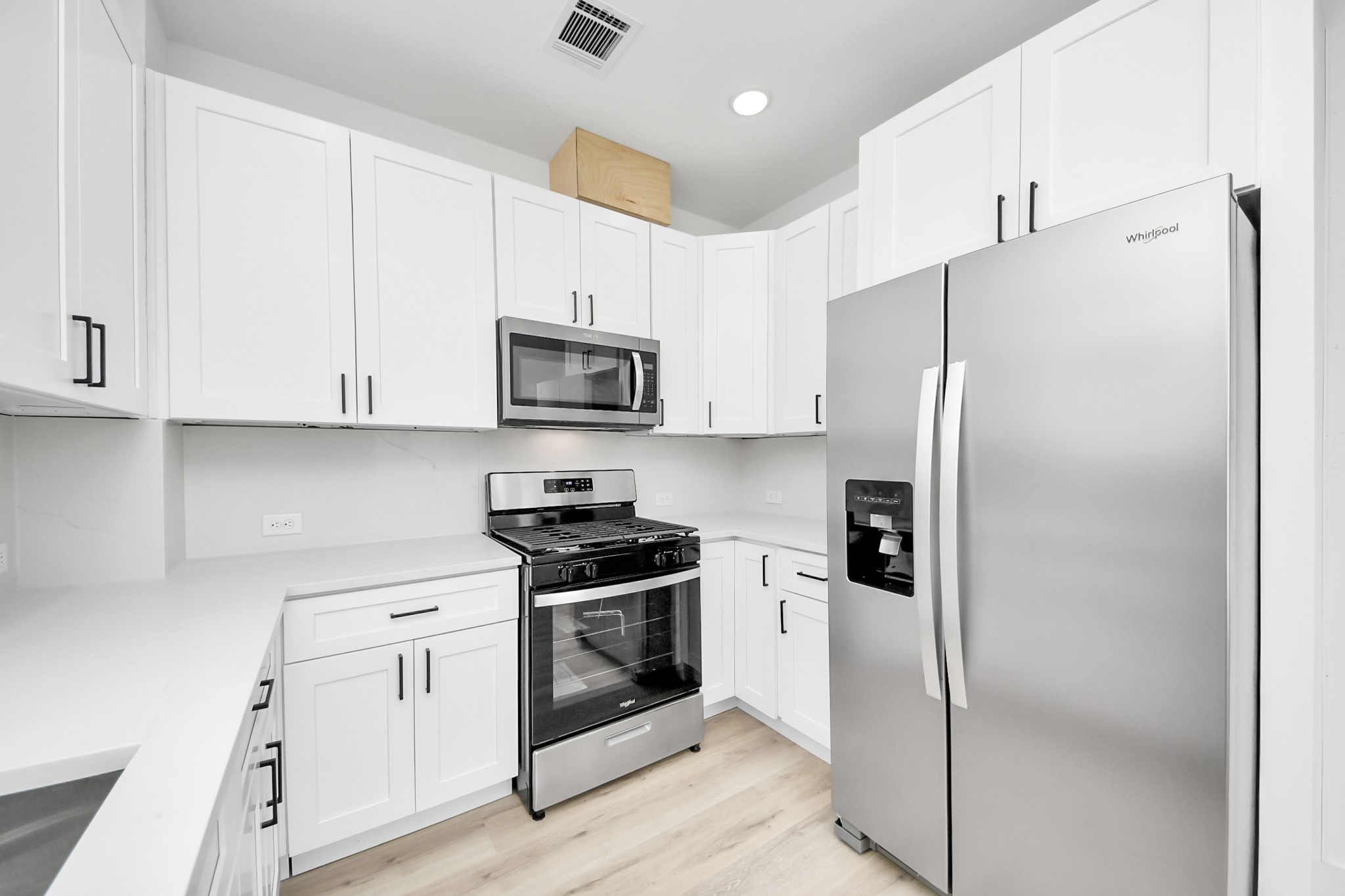 4410 Allen Street, Unit B Houston, TX 77007 - Photo 11 of 26 Gallery Image 11