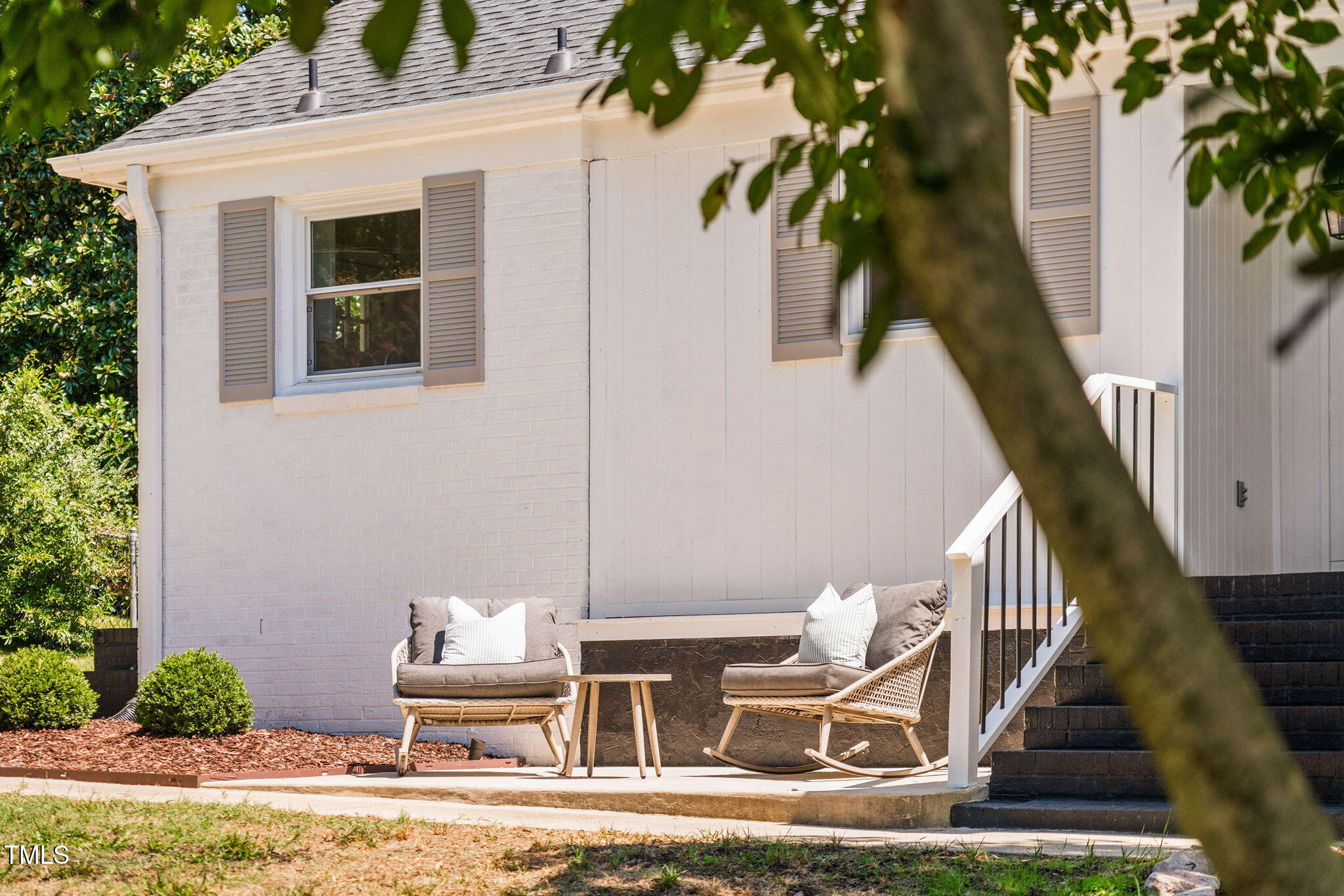 4808 Latimer Road Raleigh, NC 27609 - Photo 4 of 39 Front