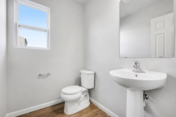 $409,900 | 12937 High Rdg Court, Freeport, MI 49325