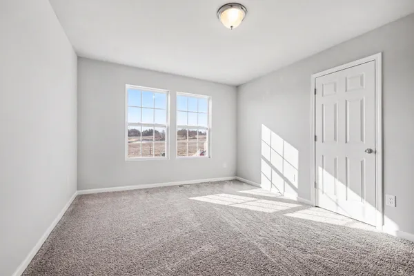 $409,900 | 12937 High Rdg Court, Freeport, MI 49325