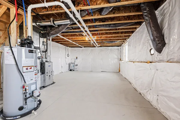 $409,900 | 12937 High Rdg Court, Freeport, MI 49325