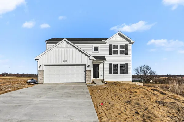 $409,900 | 12937 High Rdg Court, Freeport, MI 49325