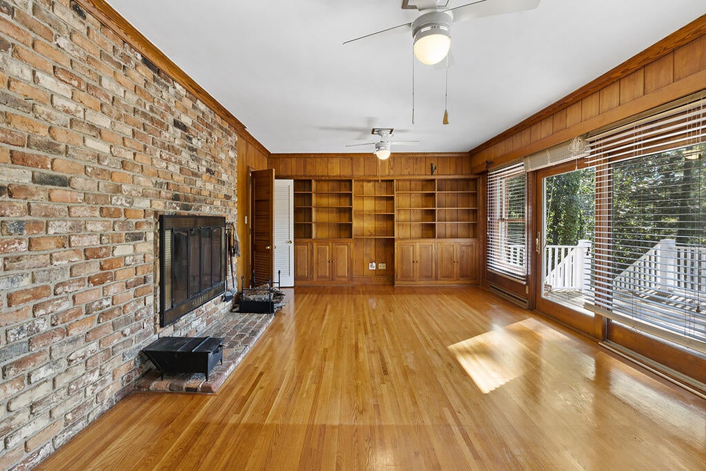 308 Hunting Road Greenwood, SC 29646 - Photo 10 of 27 Gallery Image 10