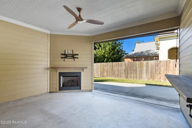 $310,000 | 101 Glenbrook Drive, Broussard, LA 70518