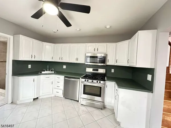 $3,500 | 136 Raritan Road, Linden, NJ 07036