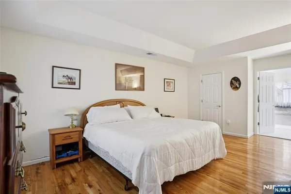 $1,199,900 | 1 Jenny Lane, Wayne, NJ 07470