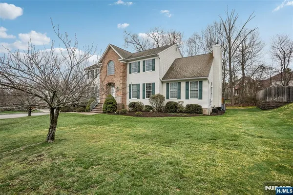 $1,199,900 | 1 Jenny Lane, Wayne, NJ 07470