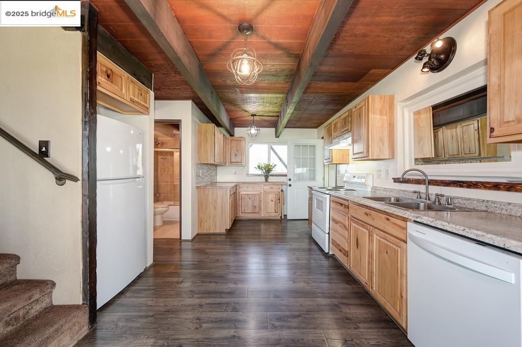 1408 Riosa Road Lincoln, CA 95648 - Photo 13 of 54 Gallery Image 13