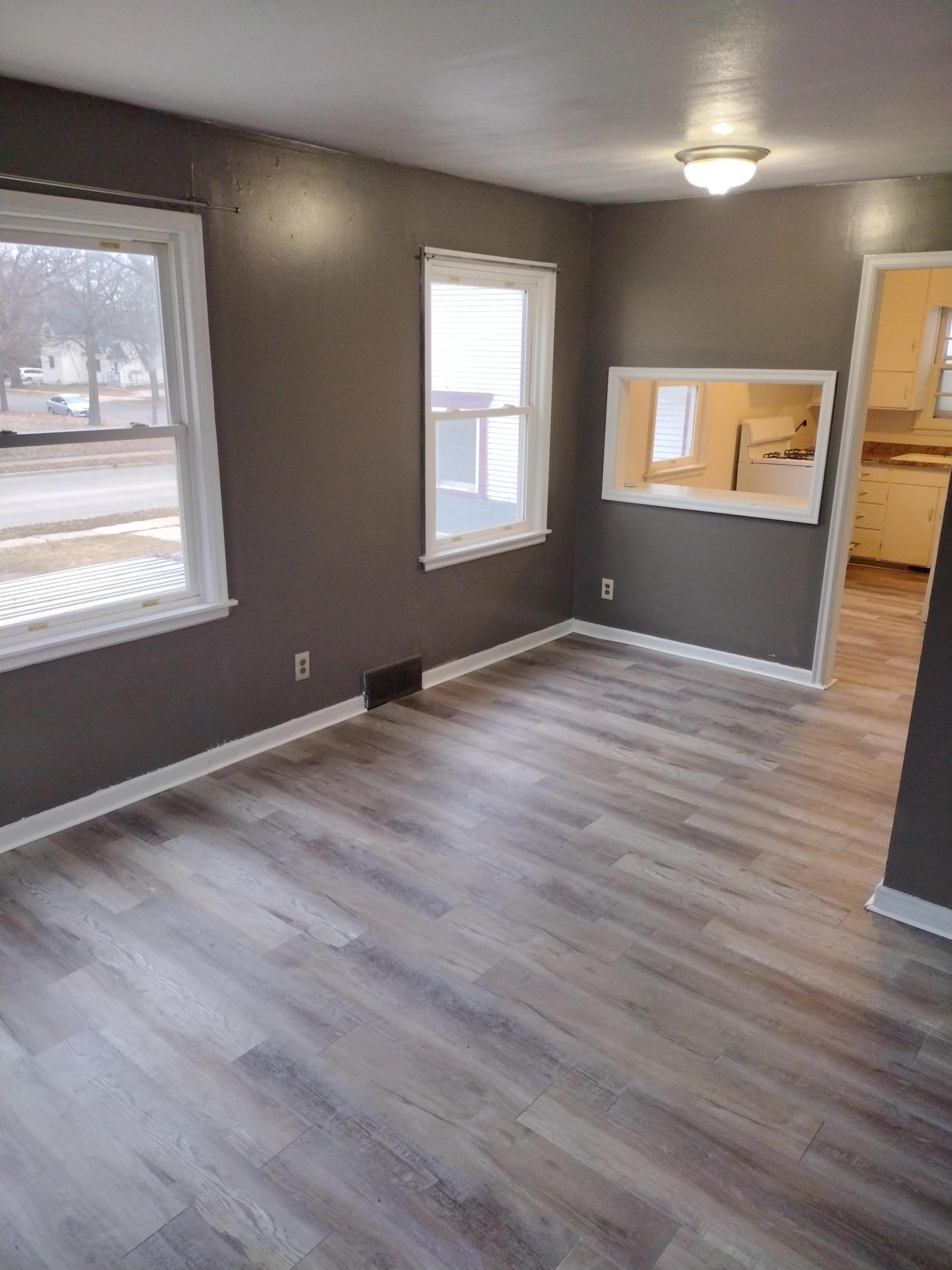 310 Main Street North Austin, MN 55912 - Photo 3 of 10