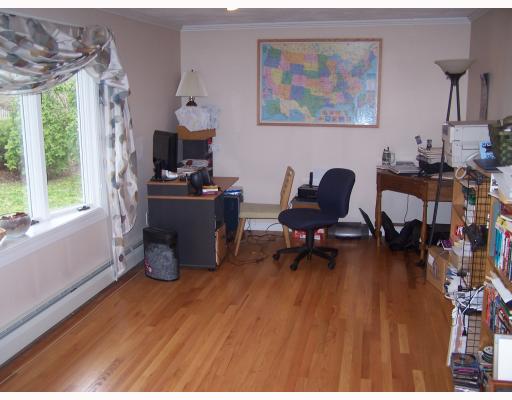 133 Friendly Road East Greenwich, RI 02818 - Photo 6 of 11 Studio/Study/Office.