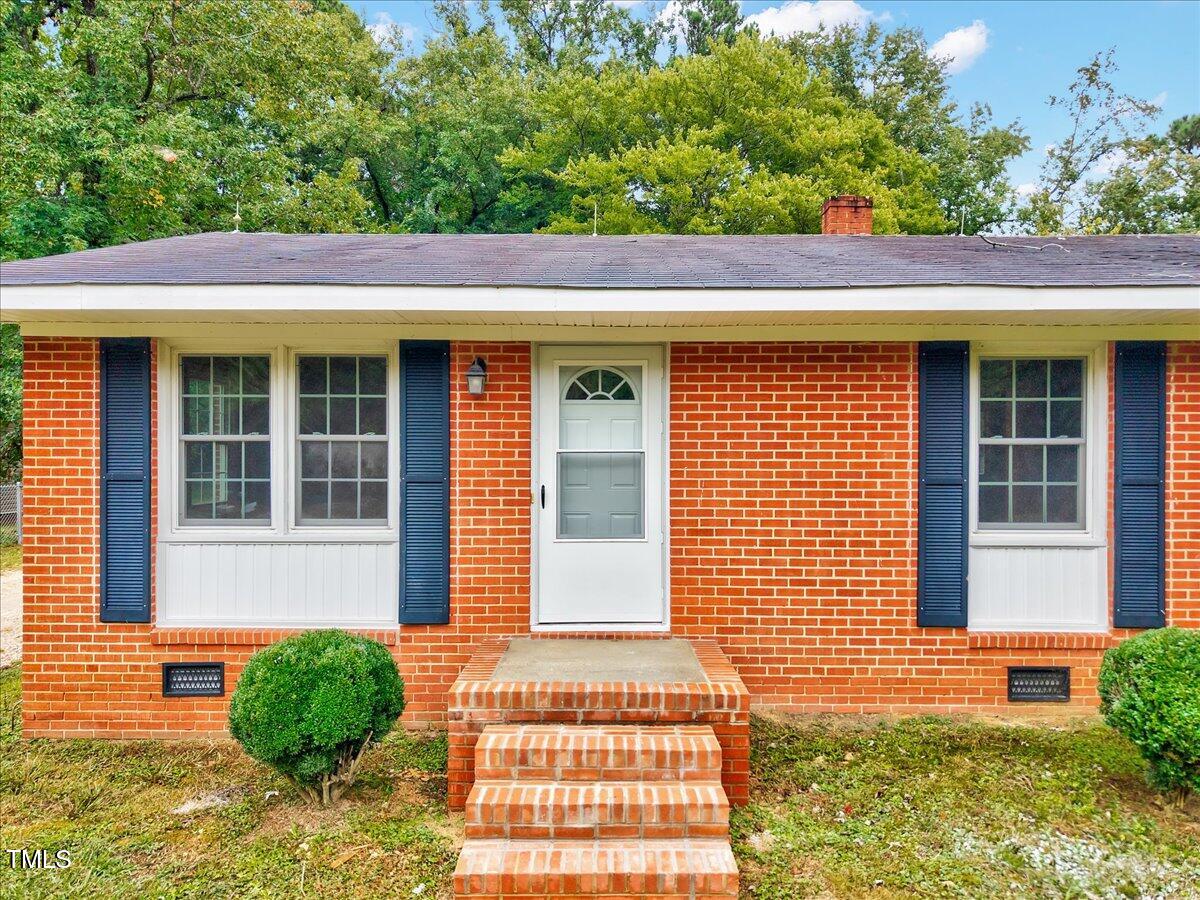 592 Perdues Road Louisburg, NC 27549 - Photo 7 of 27 a front view of a house