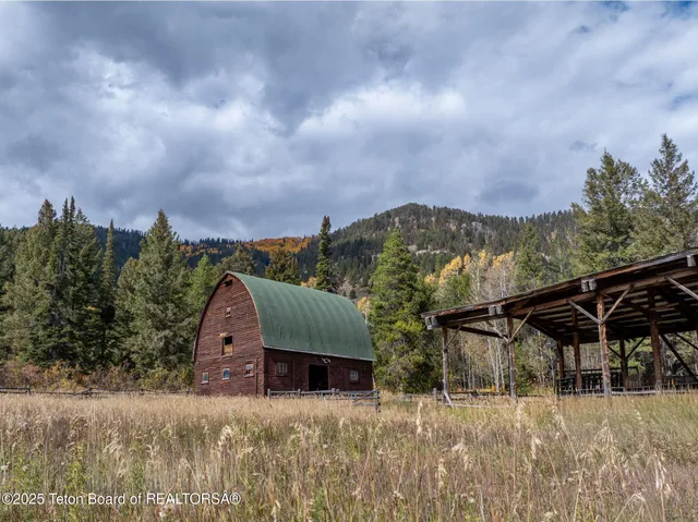 $34,999,999 | 6255 West Us Highway, Wilson, WY 83014