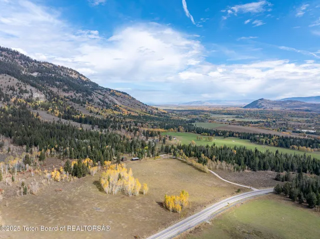 $34,999,999 | 6255 West Us Highway, Wilson, WY 83014