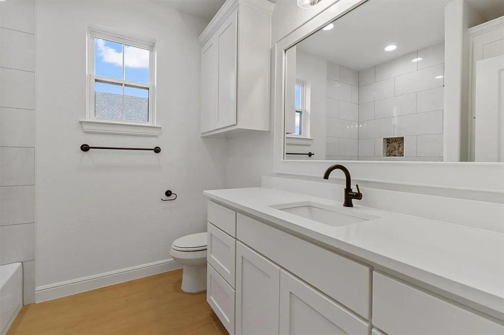 420 Olde Towne Road Paradise, TX 76073 - Photo 14 of 16