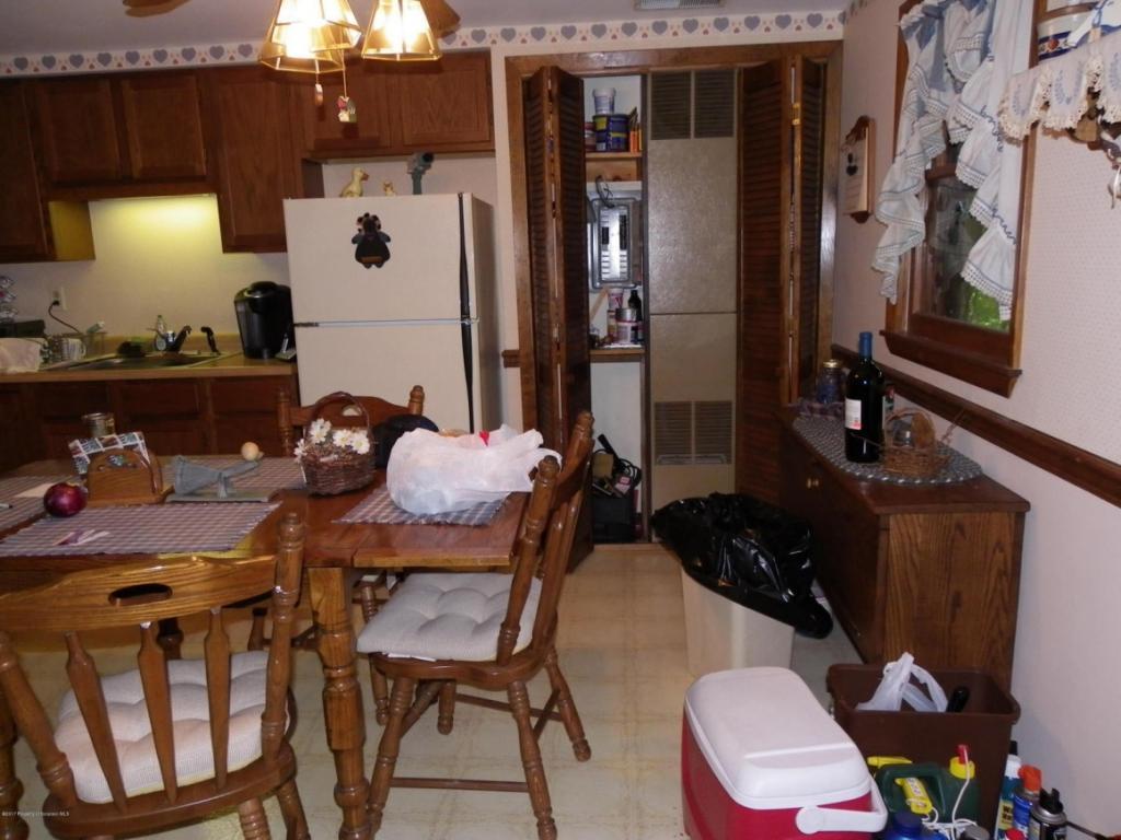 2921 State Rte 1001 Thompson, PA 18465 - Photo 21 of 24 Gallery Image 21