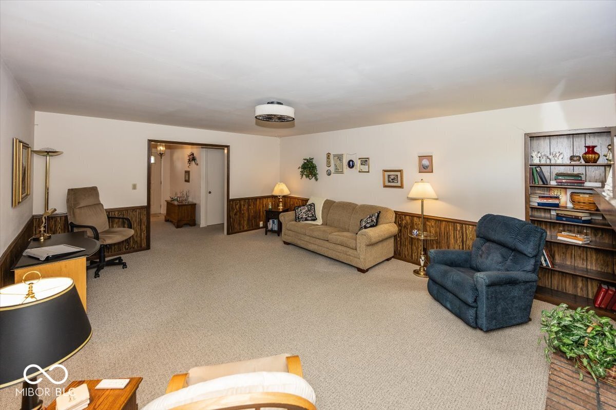 809 Deerfield Road Anderson, IN 46012 - Photo 12 of 31