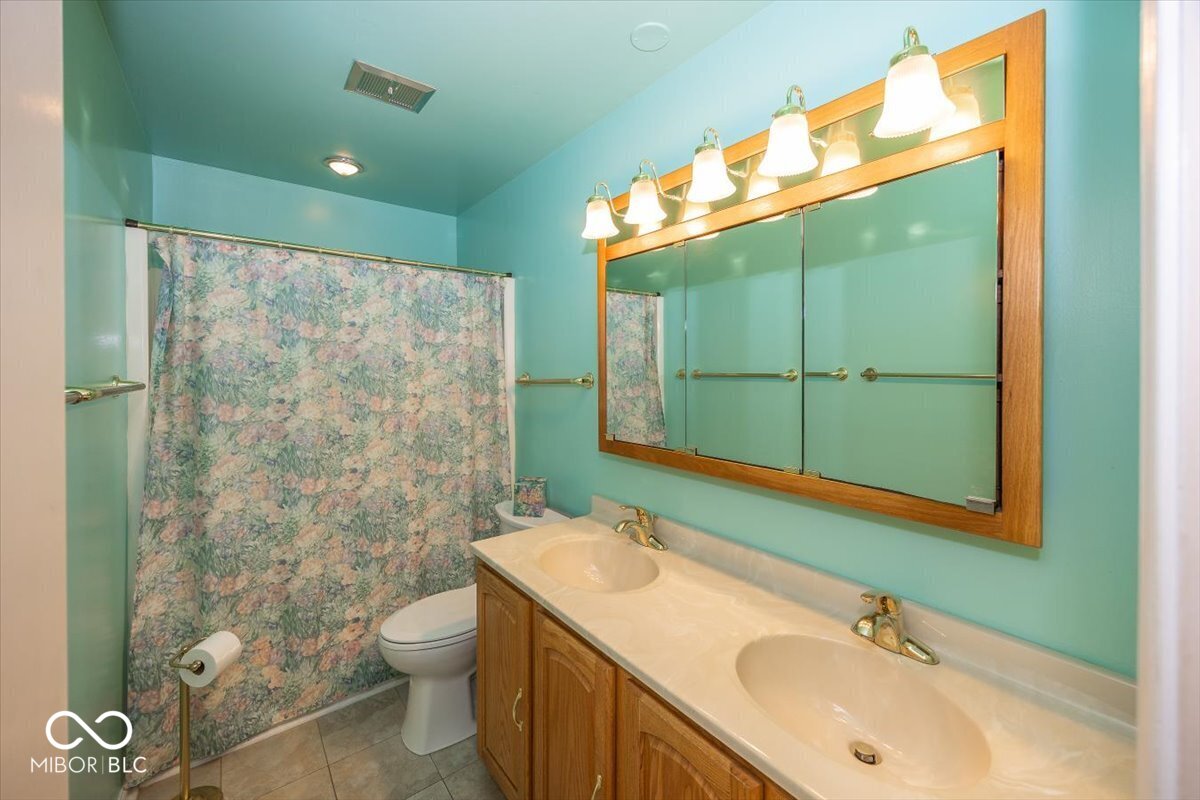 809 Deerfield Road Anderson, IN 46012 - Photo 26 of 31