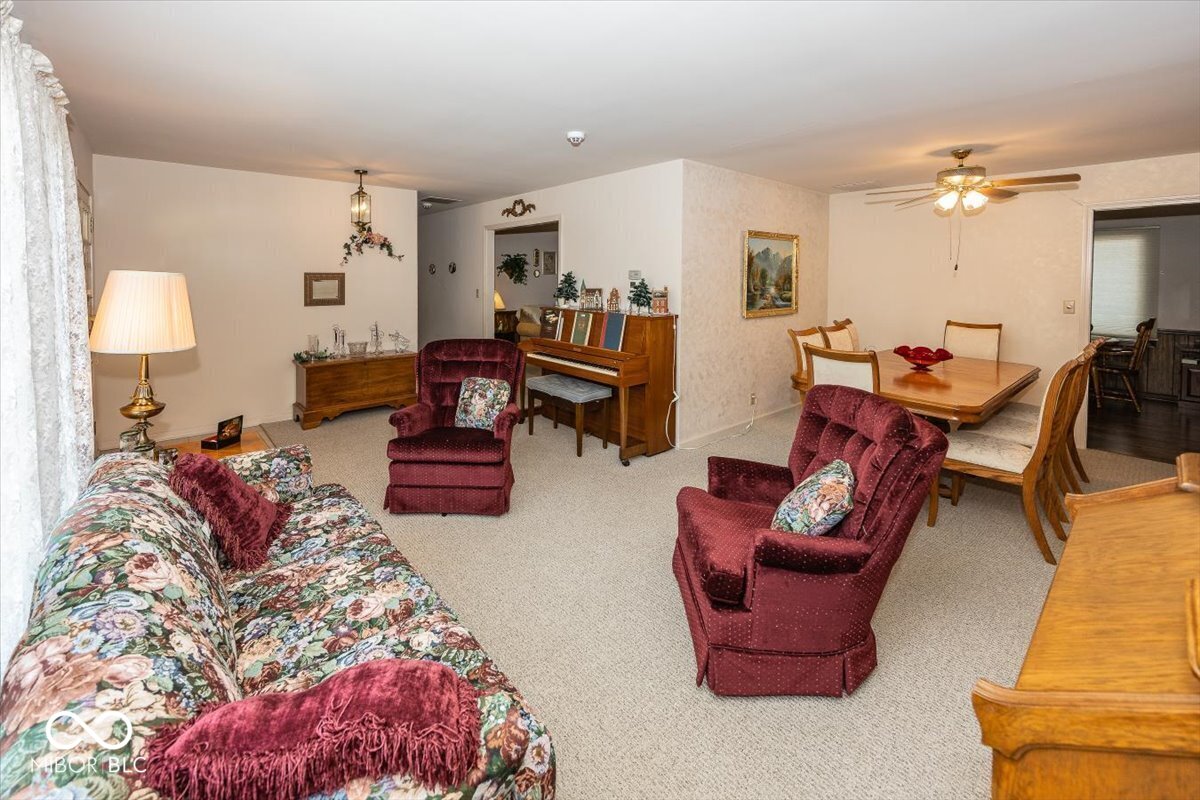 809 Deerfield Road Anderson, IN 46012 - Photo 8 of 31