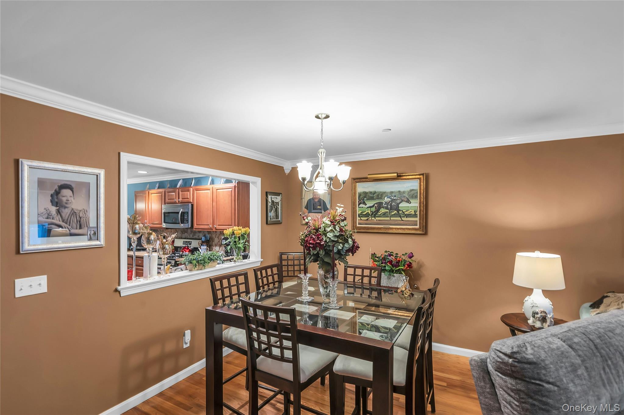 176 Merrick Road, Unit 10 Amityville, NY 11701 - Photo 10 of 31 Gallery Image 10