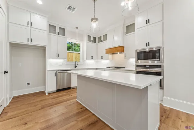 $554,900 | 14136 Camilla Drive, St. George, LA 70817