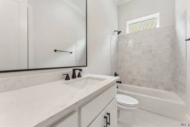 $554,900 | 14136 Camilla Drive, St. George, LA 70817