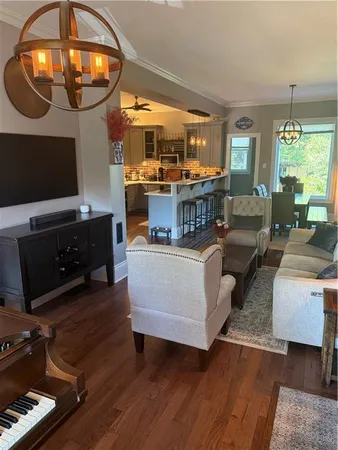 $4,000 | 508 South Lang Avenue, Pittsburgh, PA 15208