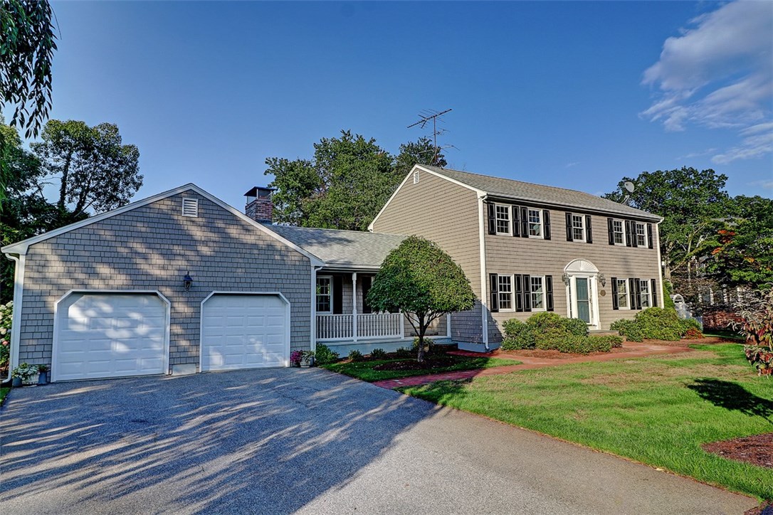 9 Heritage Road Barrington, RI 02806 - Photo 19 of 26