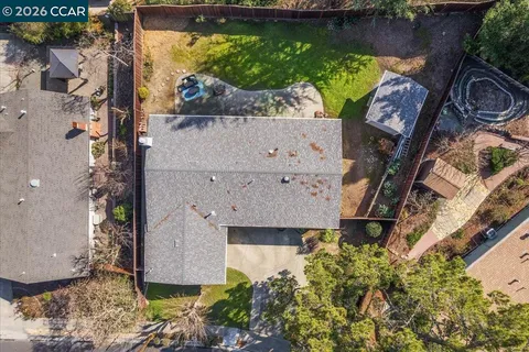 $949,000 | 407 Roanoke Drive, Martinez, CA 94553