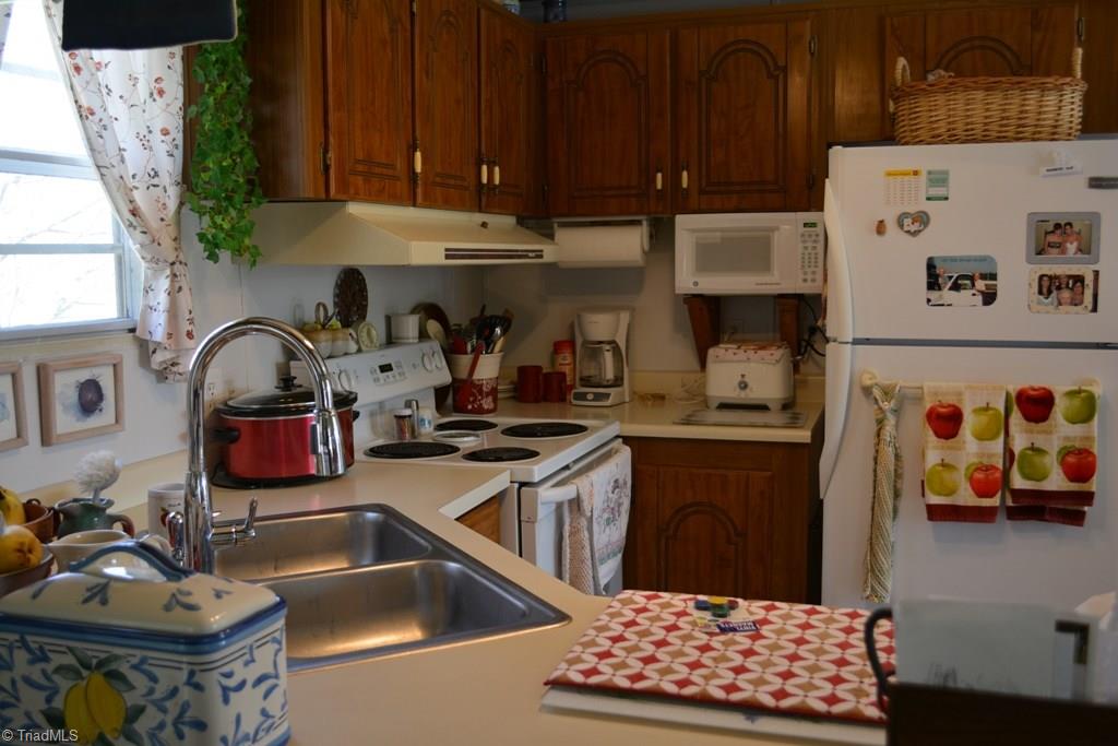 184 Regal Road State Road, NC 28676 - Photo 14 of 19 Gallery Image 14
