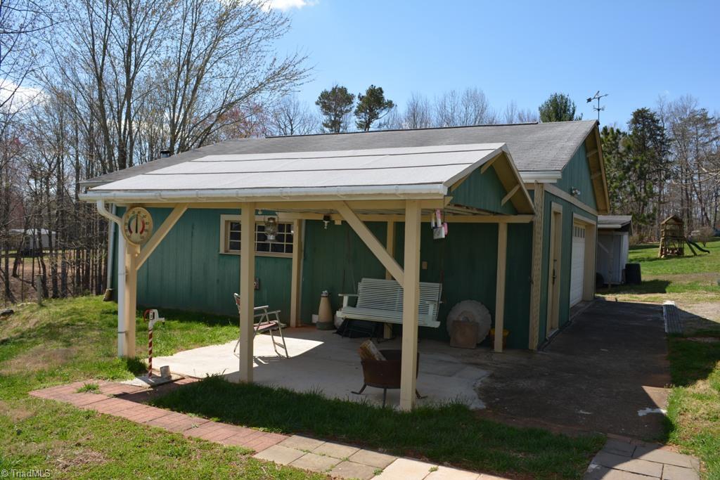 184 Regal Road State Road, NC 28676 - Photo 3 of 19 Gallery Image 3