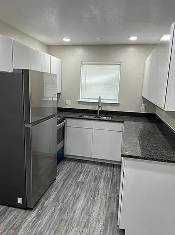 $1,350 | 1209 April Bloom, Unit B, College Station, TX 77840