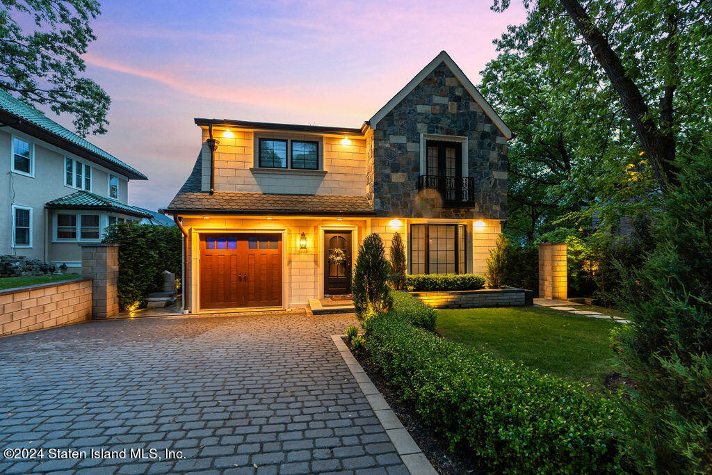 9 Inwood Road Staten Island, NY 10301 - Photo 1 of 59 GLU06251