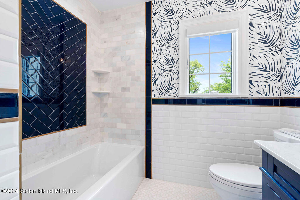 9 Inwood Road Staten Island, NY 10301 - Photo 29 of 59 GLU05961