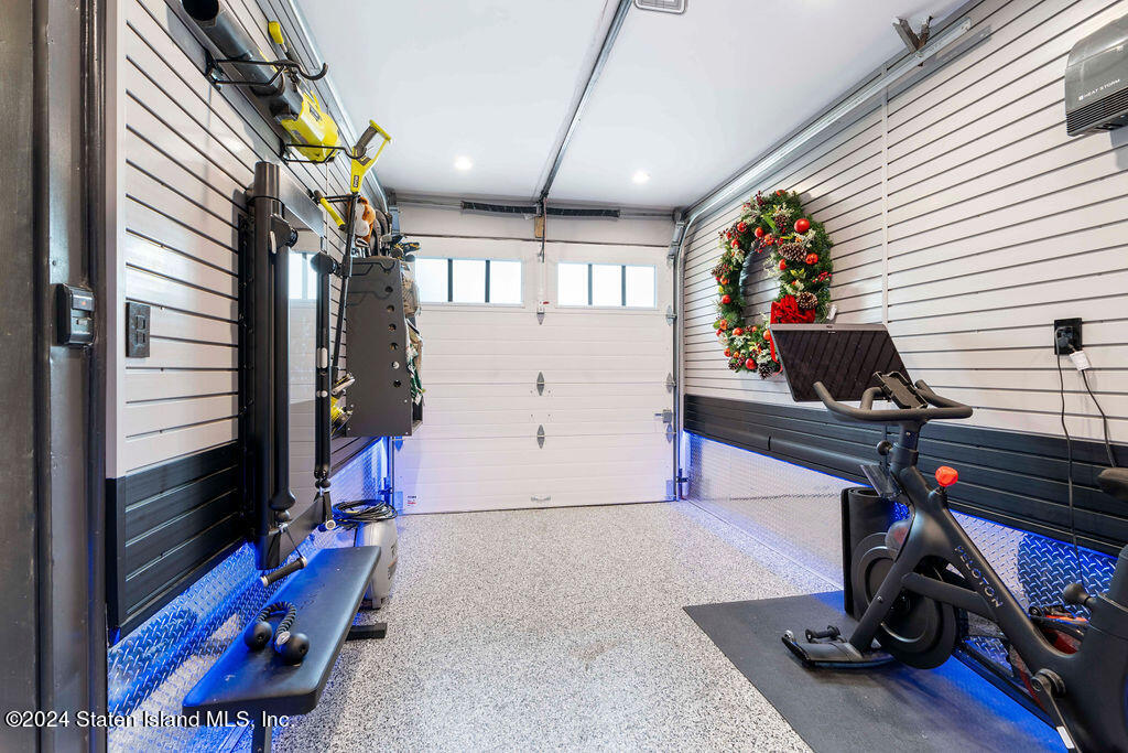 9 Inwood Road Staten Island, NY 10301 - Photo 40 of 59 GLU06003