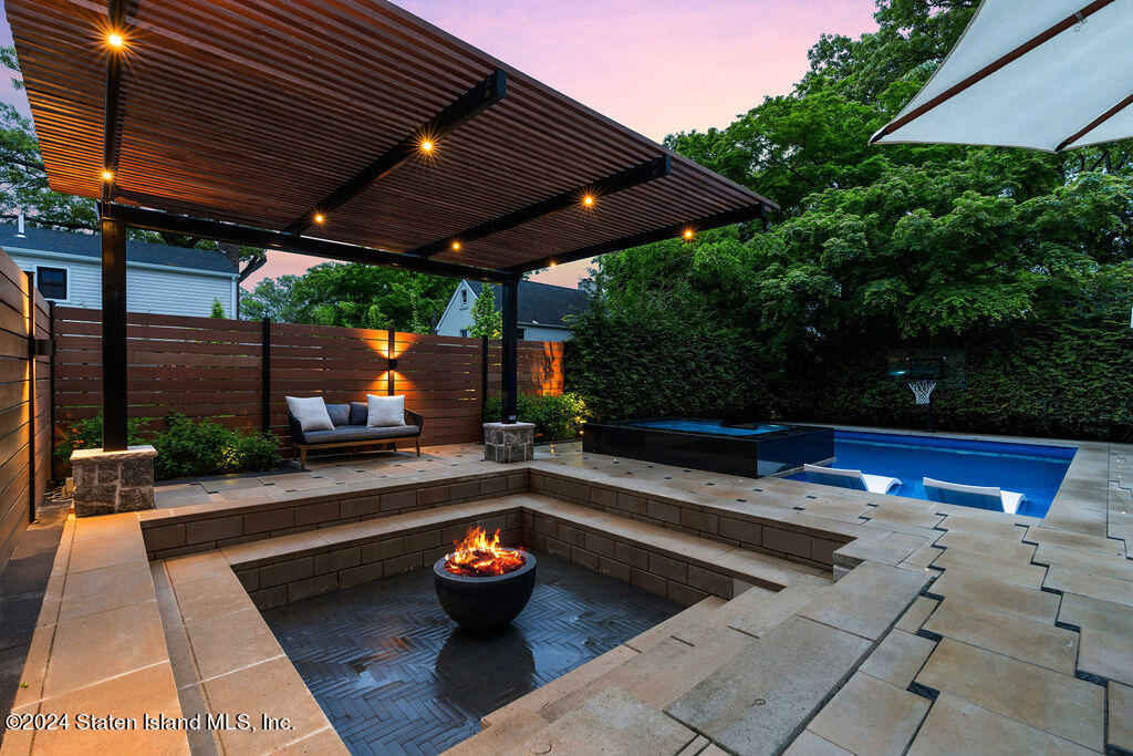 9 Inwood Road Staten Island, NY 10301 - Photo 43 of 59 GLU06227