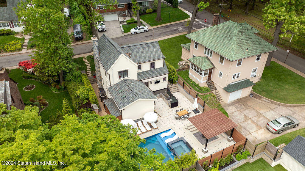 9 Inwood Road Staten Island, NY 10301 - Photo 50 of 59 DJI_0233