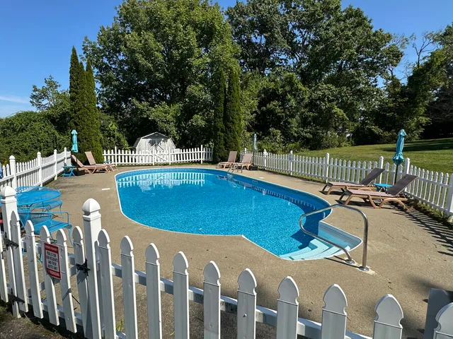 $224,000 | 574 Main Street, Unit 111, Damariscotta, ME 04543