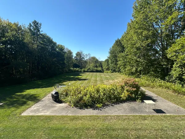 $215,000 | 574 Main Street, Unit 111, Damariscotta, ME 04543