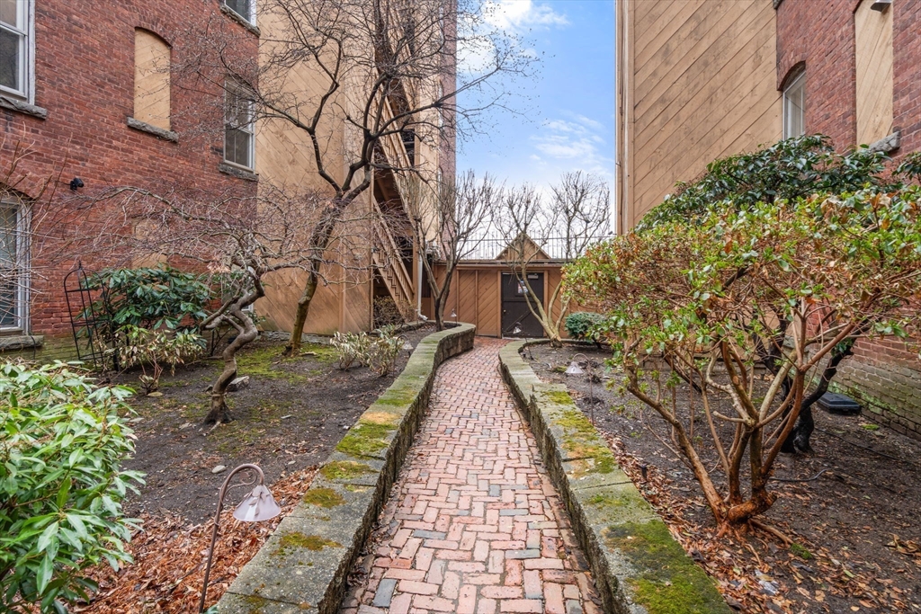 6 Chatham Place, Unit 6 Worcester, MA 01609 - Photo 20 of 30