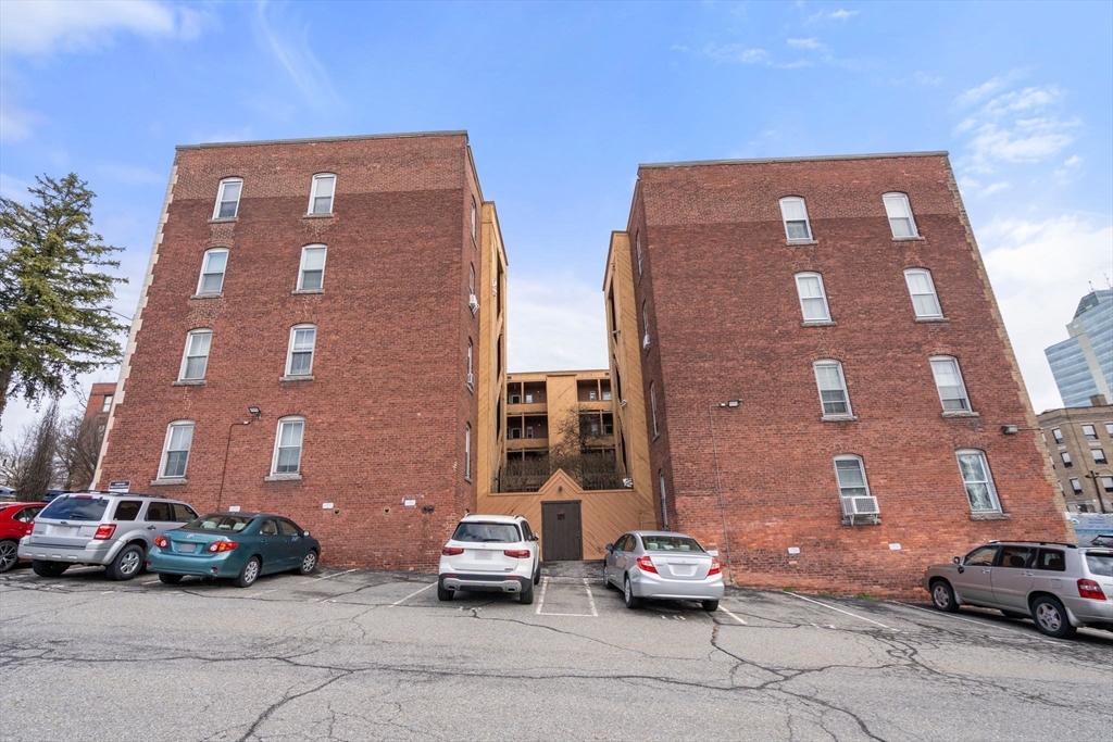 6 Chatham Place, Unit 6 Worcester, MA 01609 - Photo 25 of 30